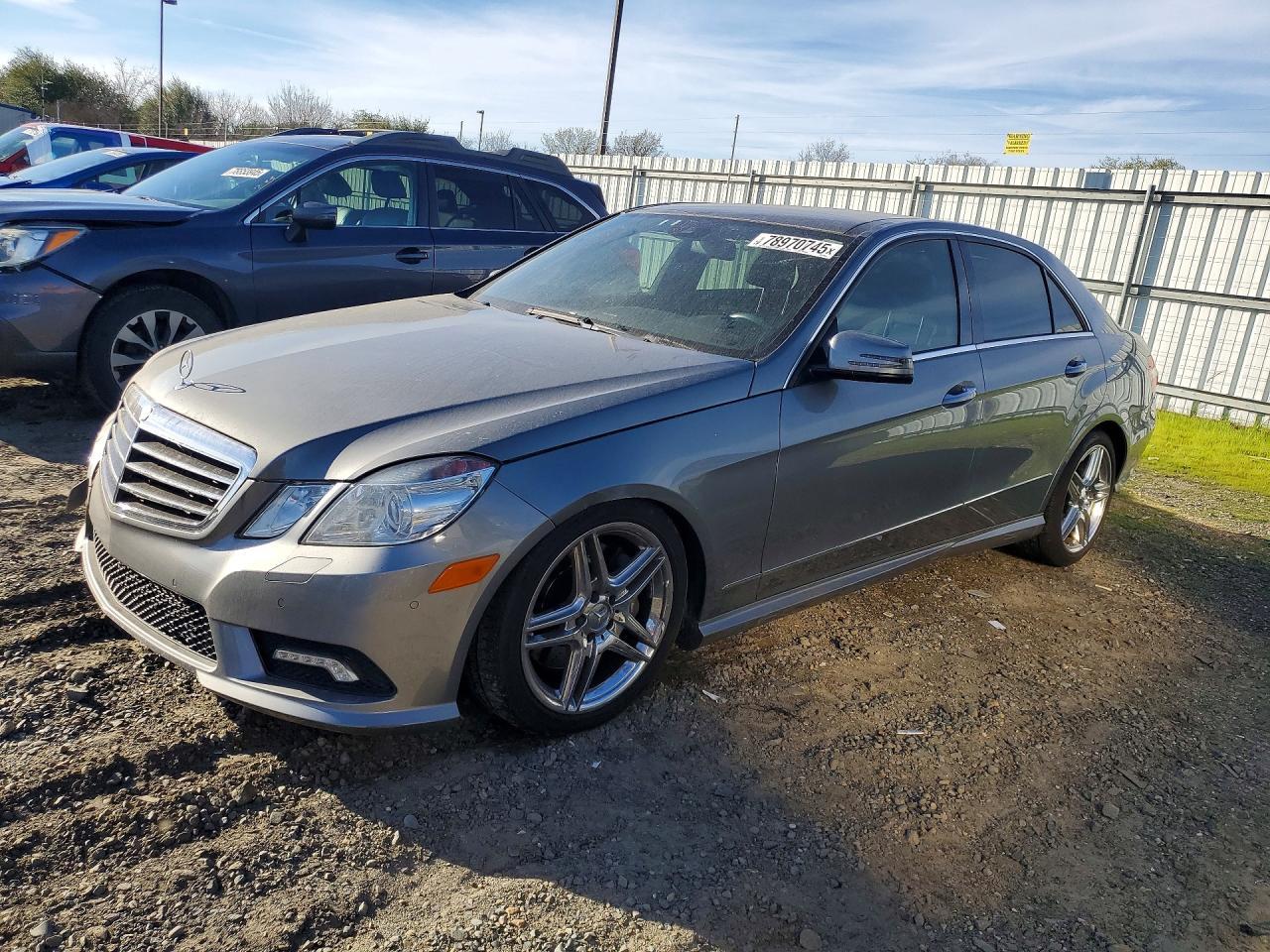 2011 MERCEDES-BENZ E-Class