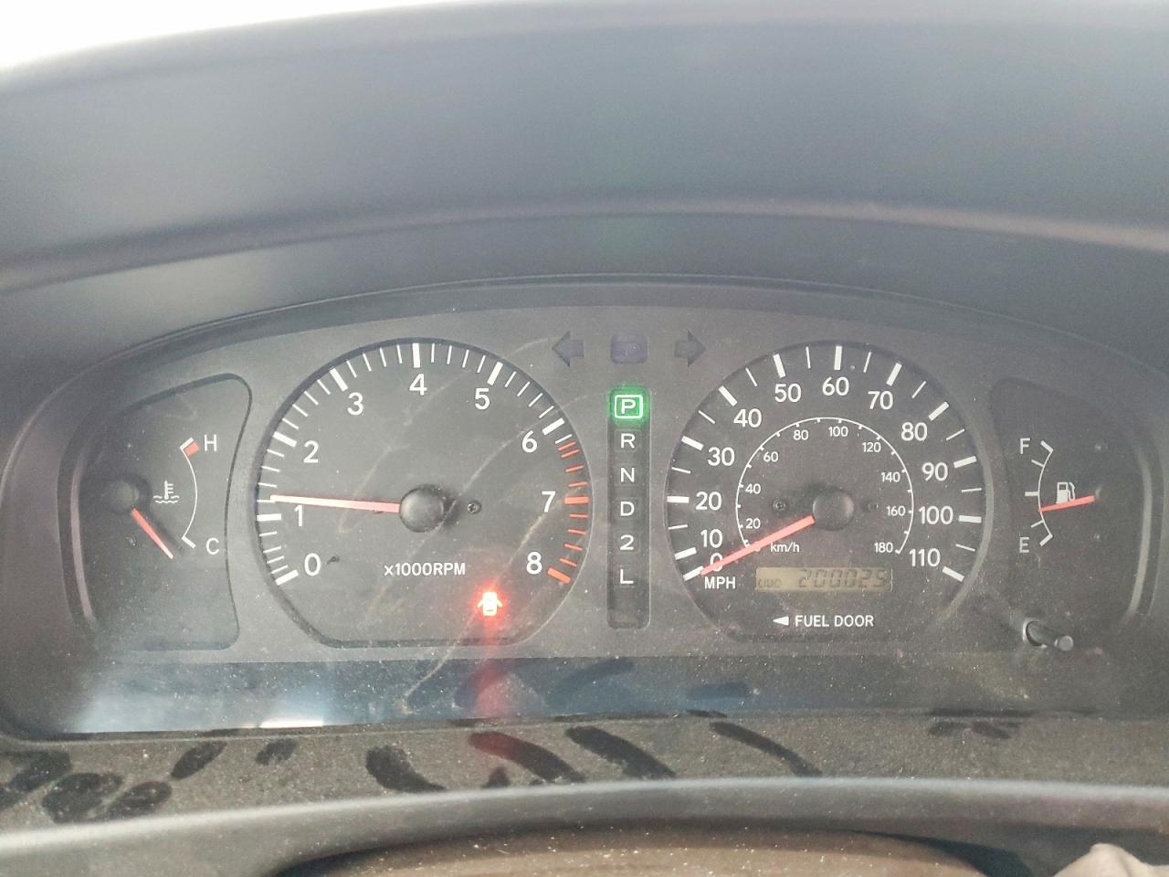 2000 TOYOTA SIENNA