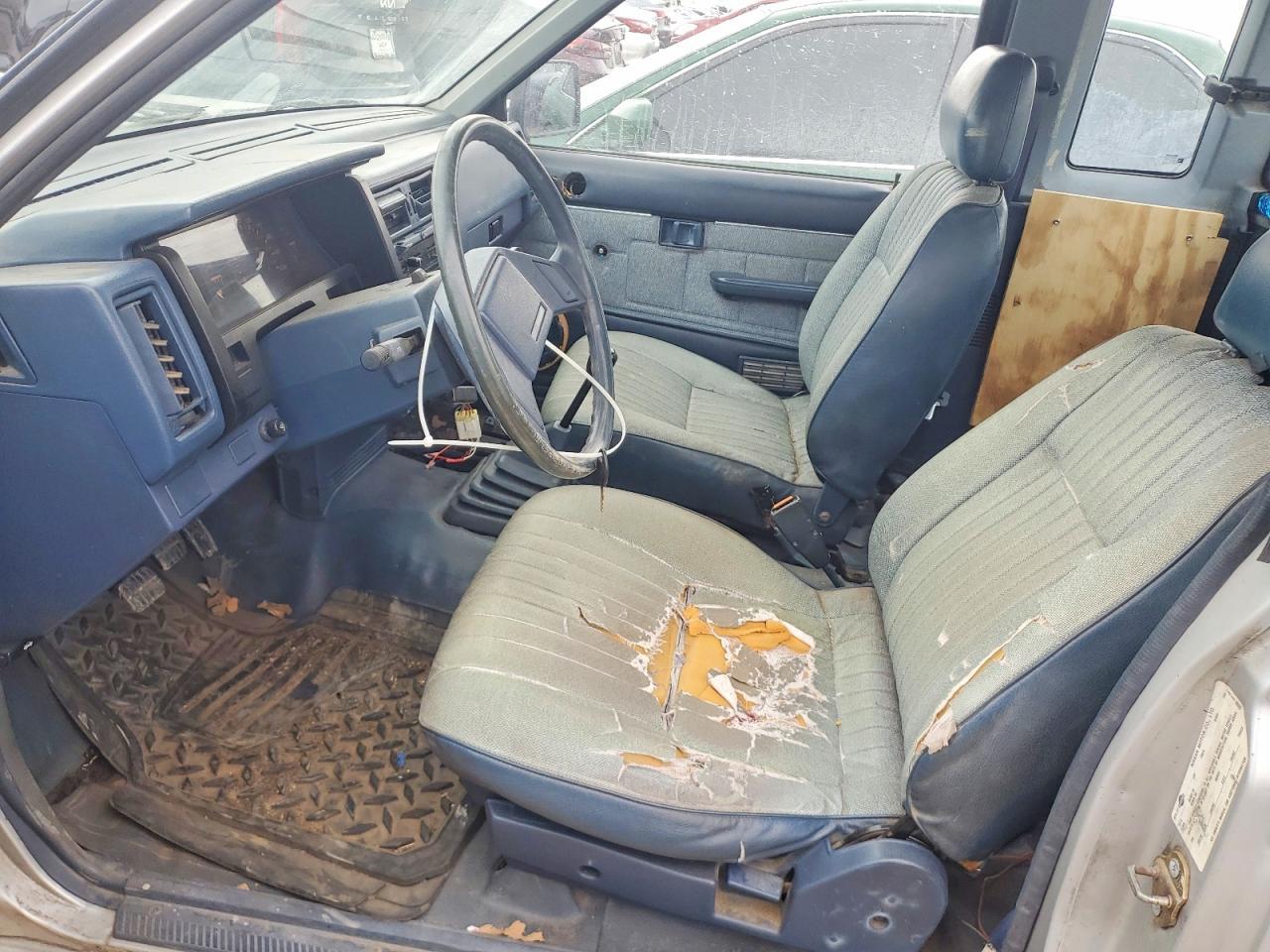 1986 NISSAN D21