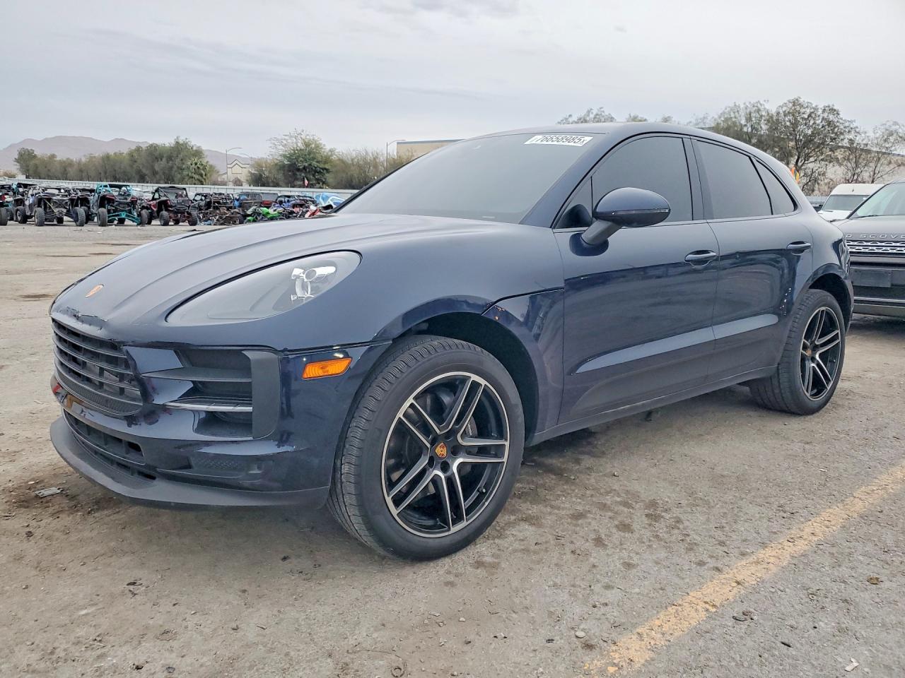 2021 PORSCHE Macan