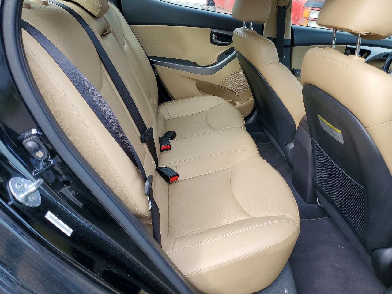 2012 HYUNDAI ELANTRA