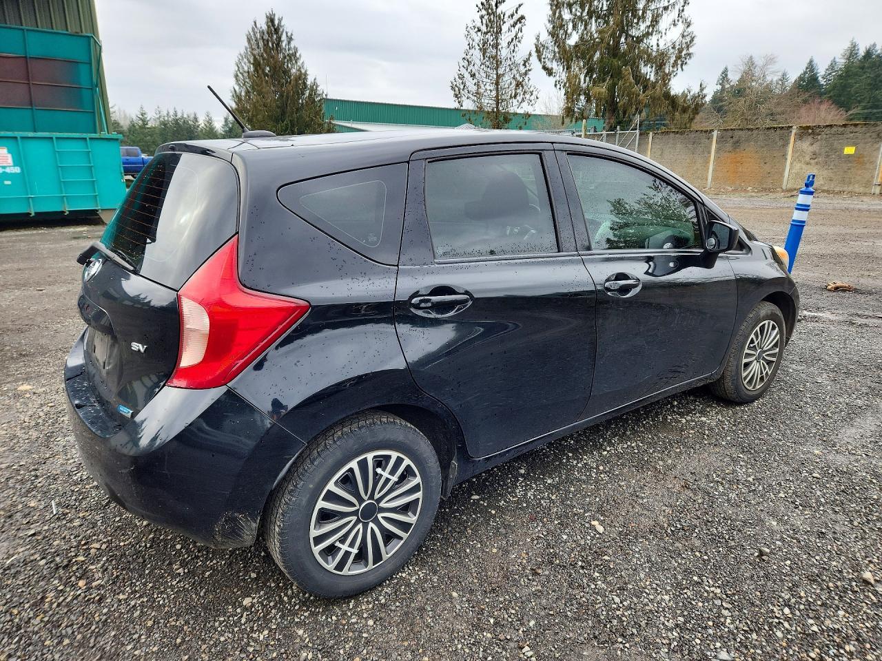 2016 NISSAN Versa Note