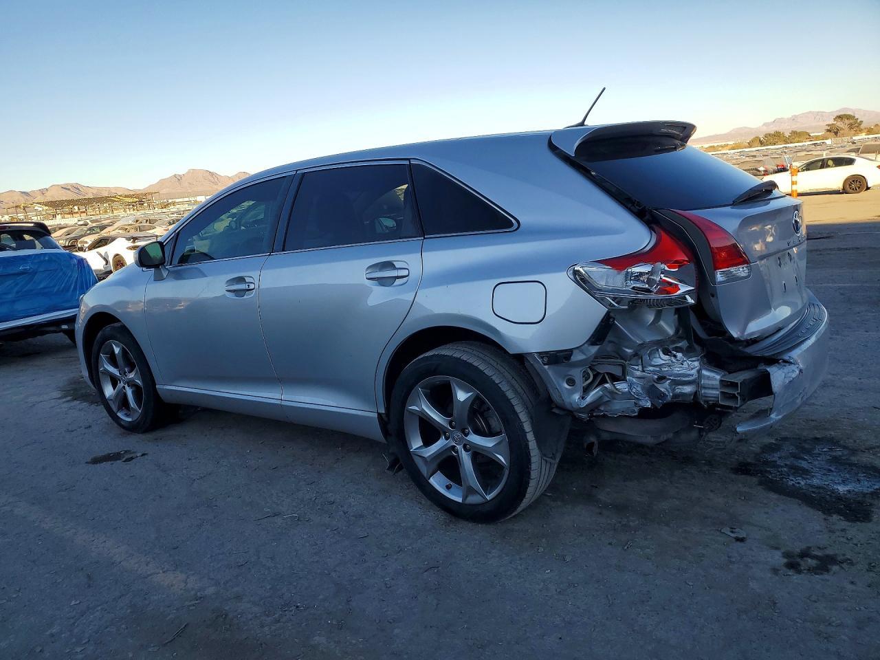 2010 TOYOTA VENZA