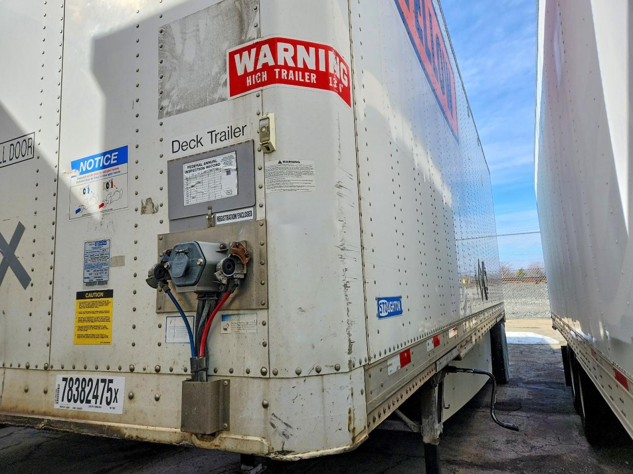 2017 Stoughton Trailers I