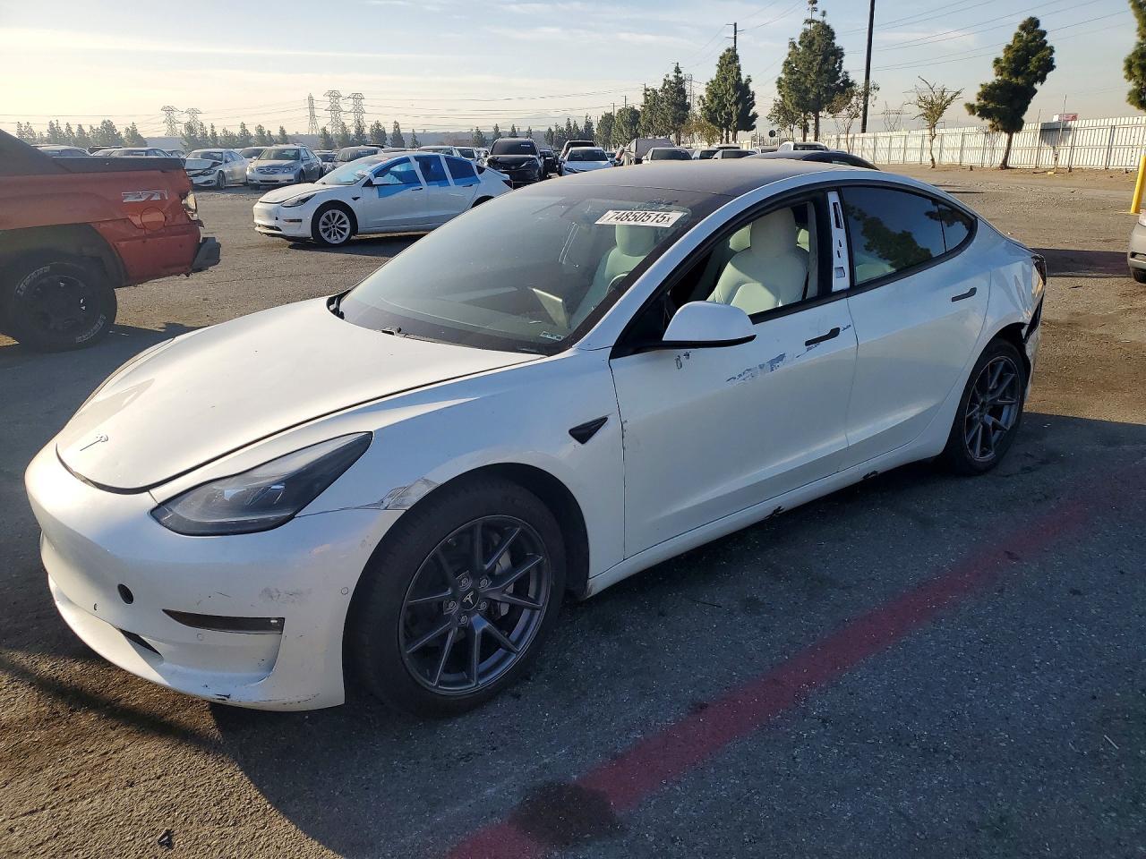 2021 TESLA MODEL 3