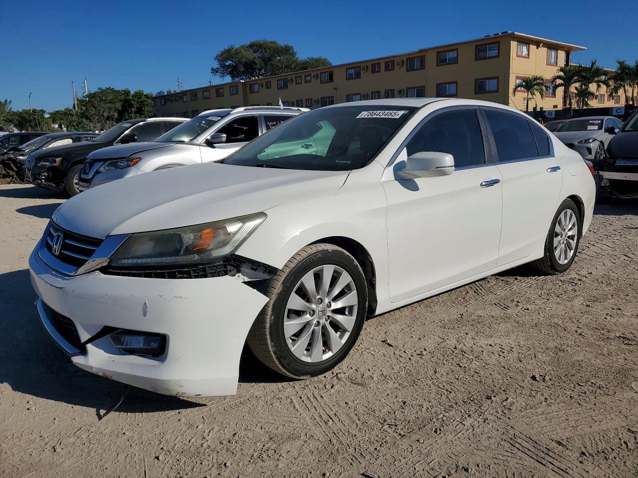 2015 HONDA ACCORD