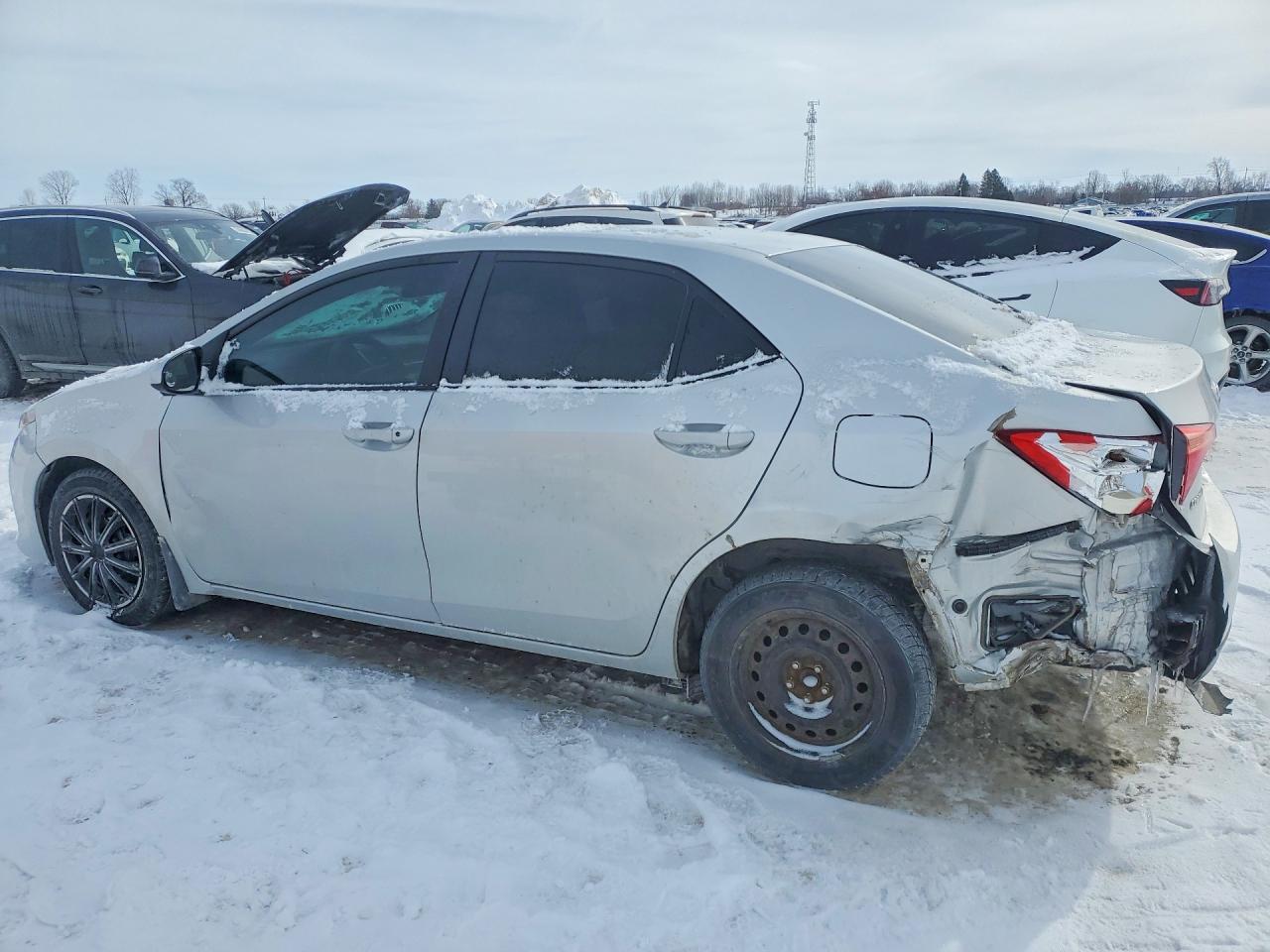 2018 TOYOTA COROLLA