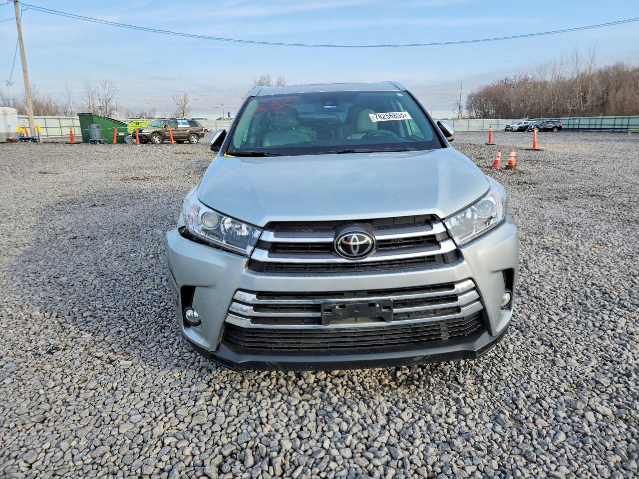 2018 TOYOTA HIGHLANDER