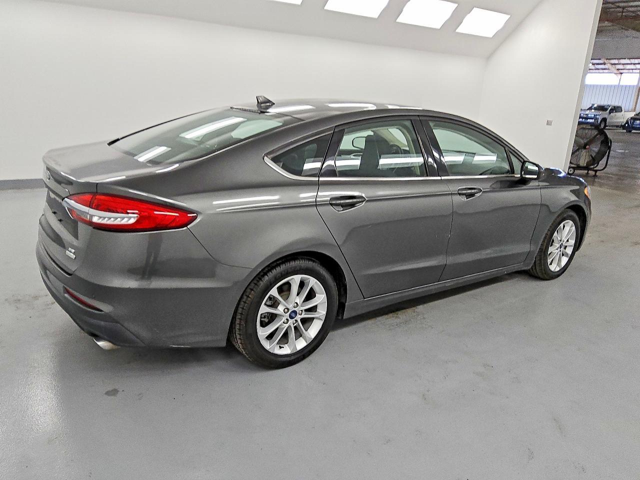2019 FORD FUSION