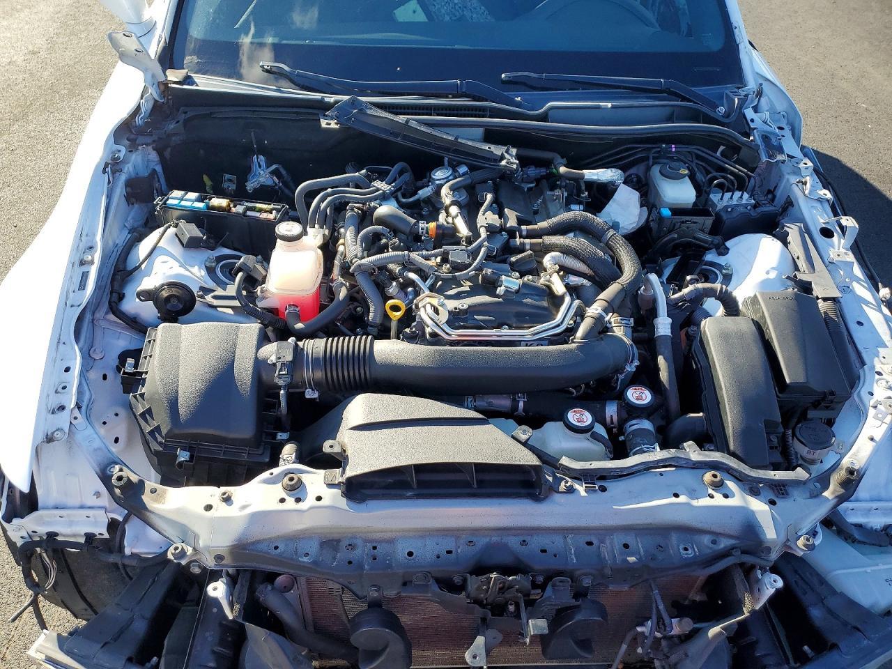 2017 LEXUS IS 200t