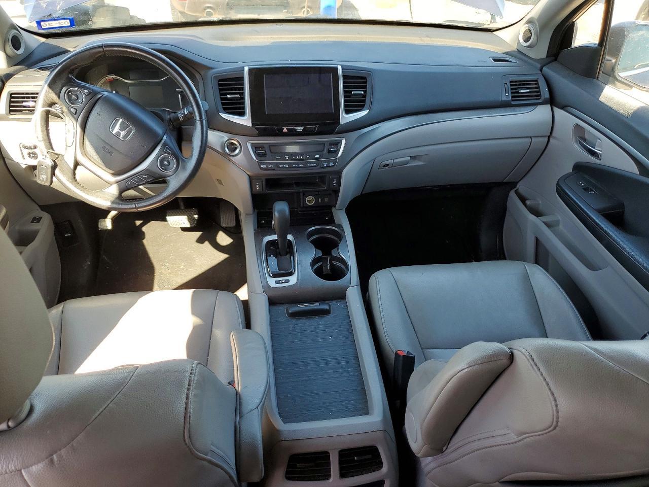 2017 HONDA PILOT