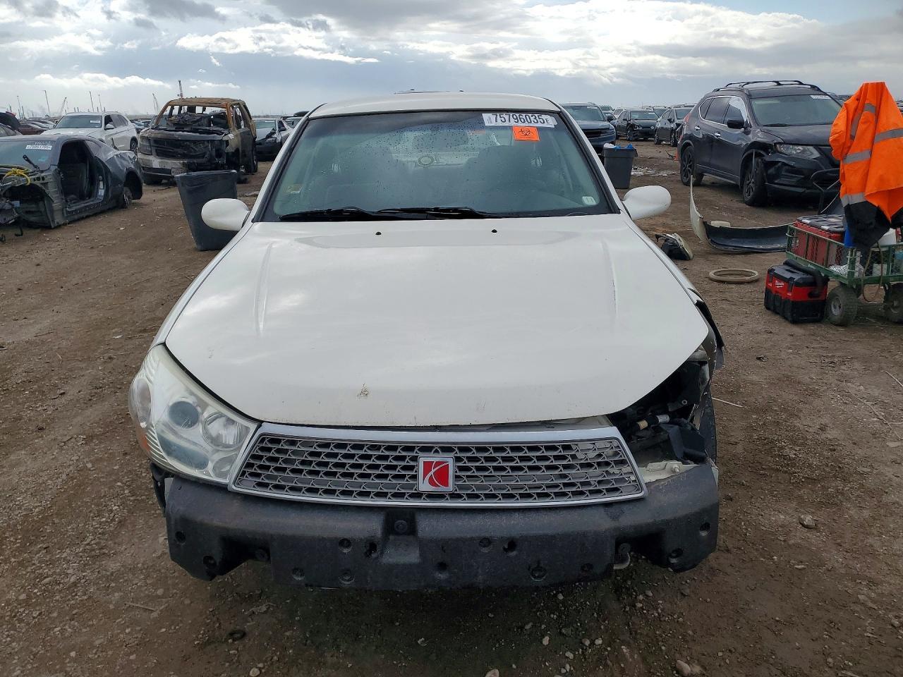2003 SATURN L200