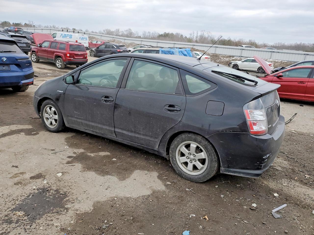 2004 TOYOTA PRIUS