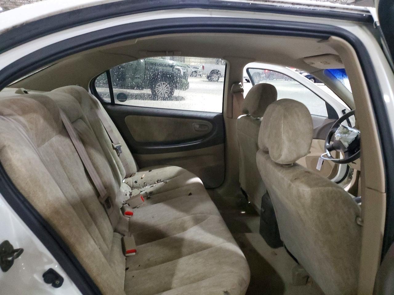 2000 NISSAN Maxima