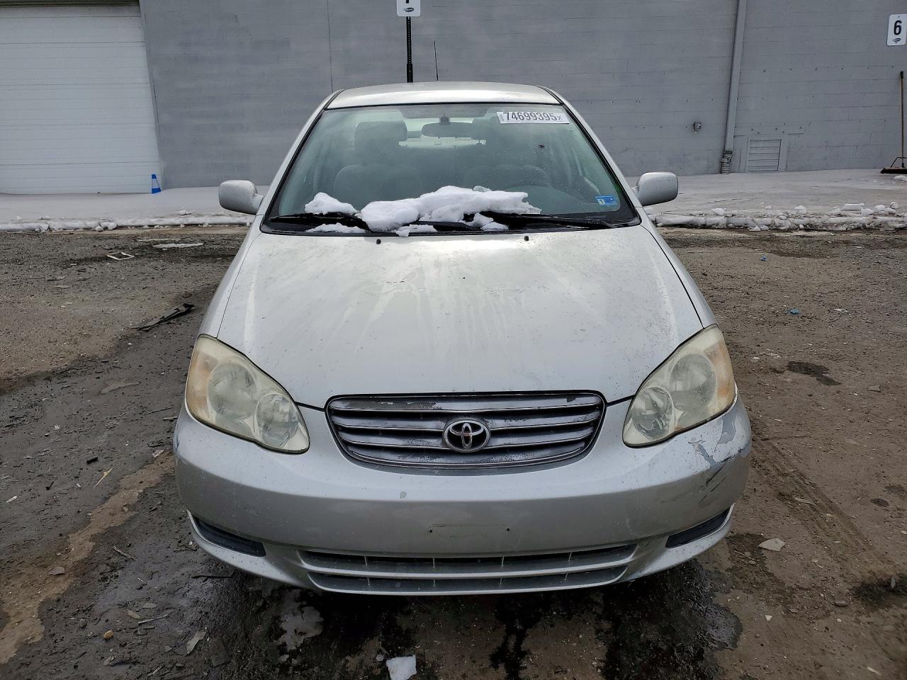 2004 TOYOTA COROLLA