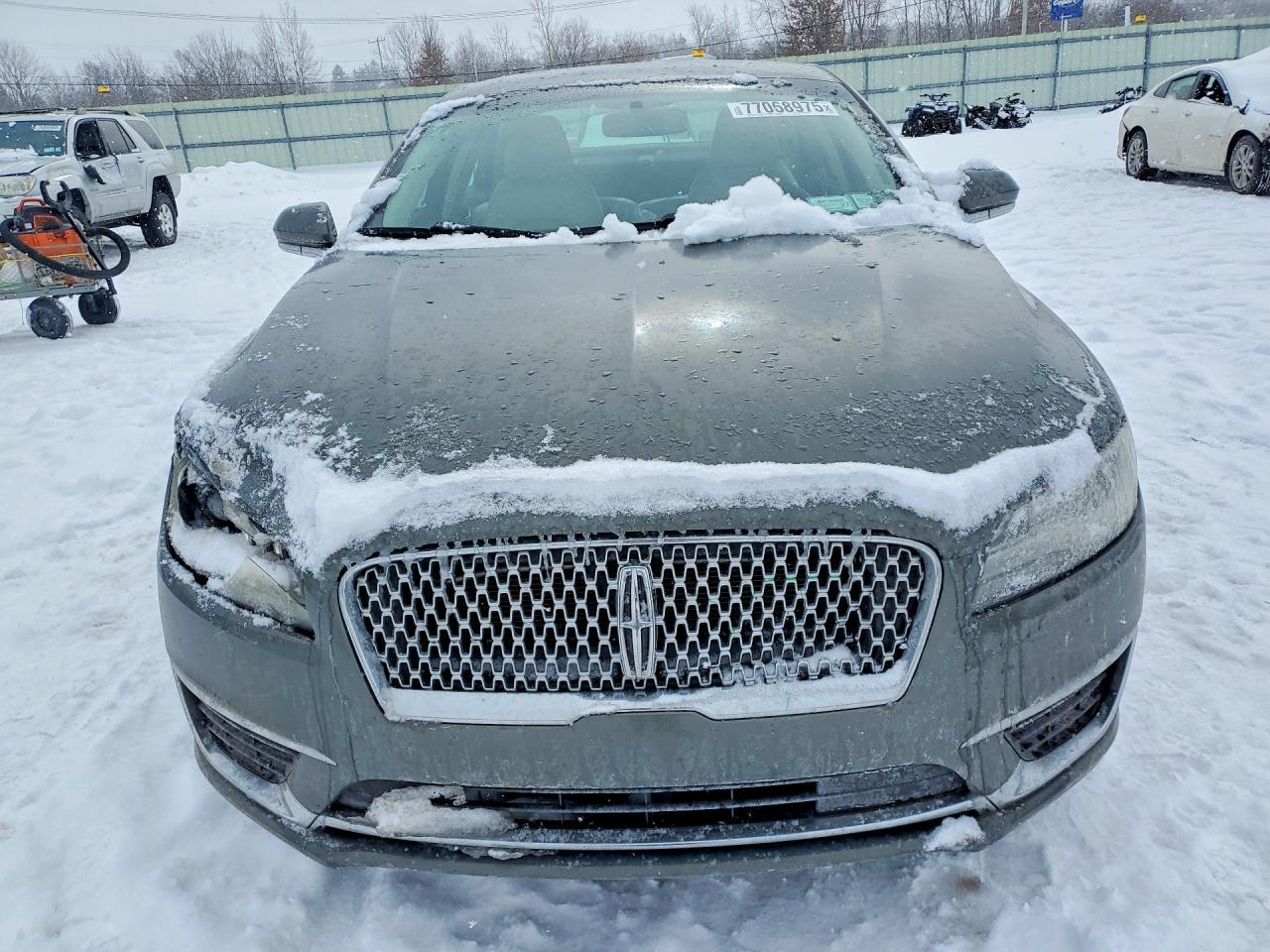 2017 LINCOLN MKZ