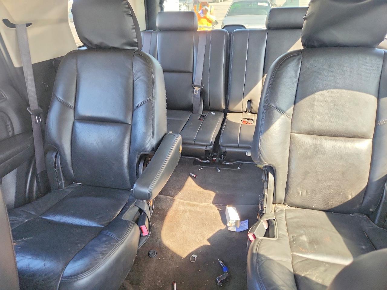 2012 CADILLAC ESCALADE