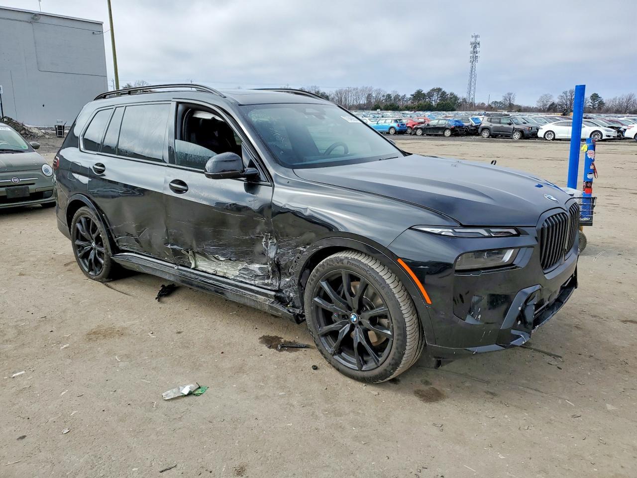 2023 BMW X7