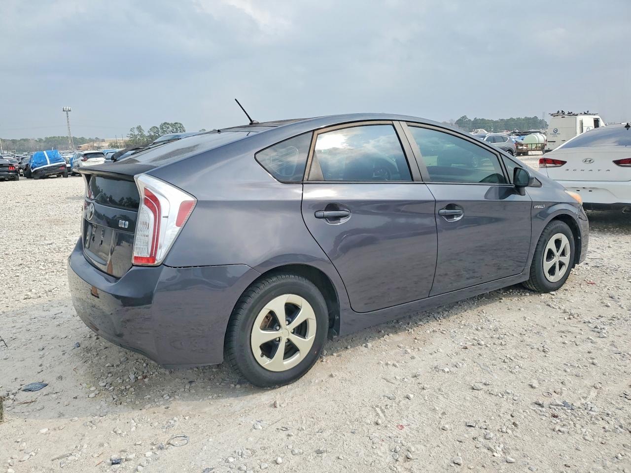 2014 TOYOTA PRIUS