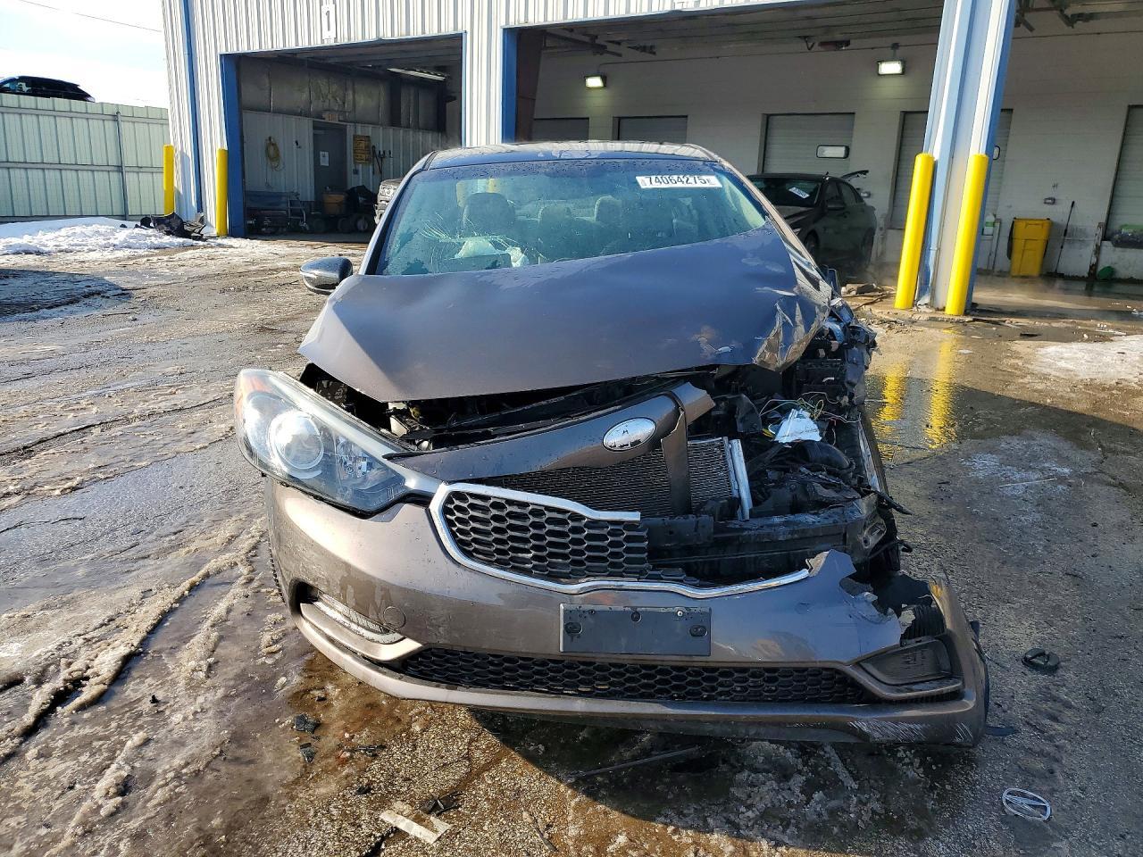 2014 KIA FORTE