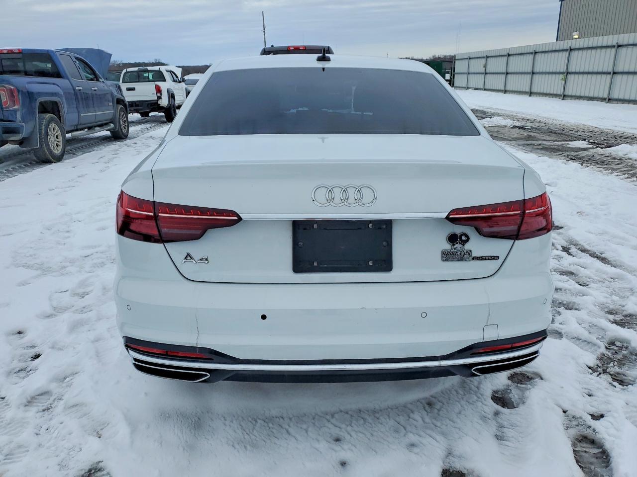 2022 AUDI A4