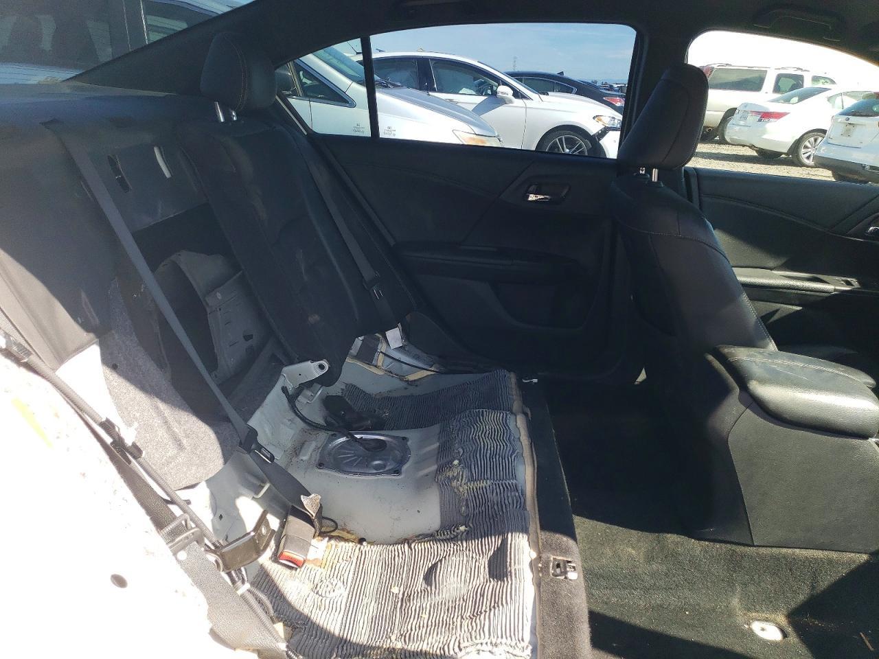 2017 HONDA ACCORD