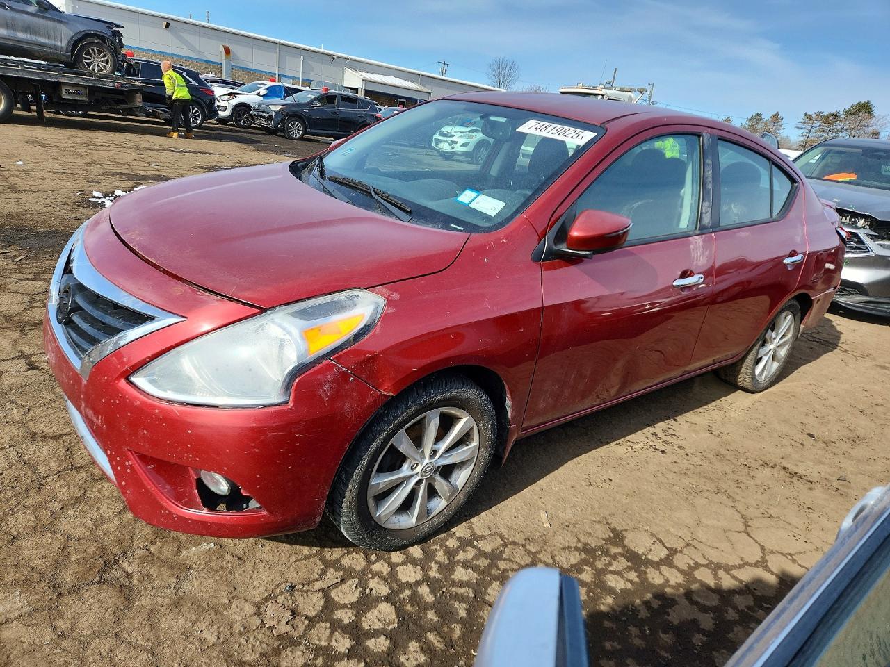 2016 NISSAN VERSA