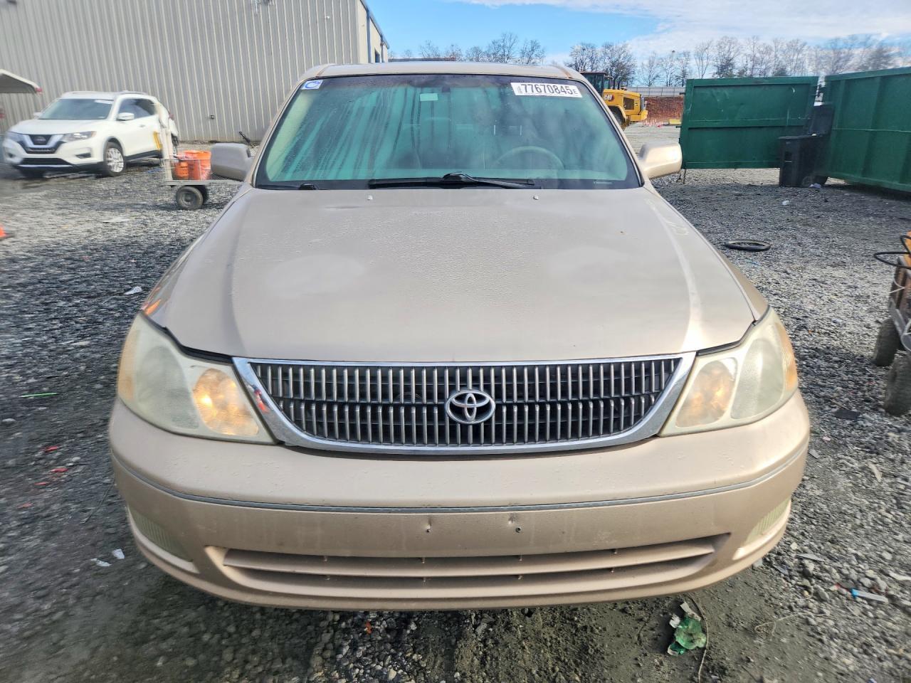 2002 TOYOTA Avalon