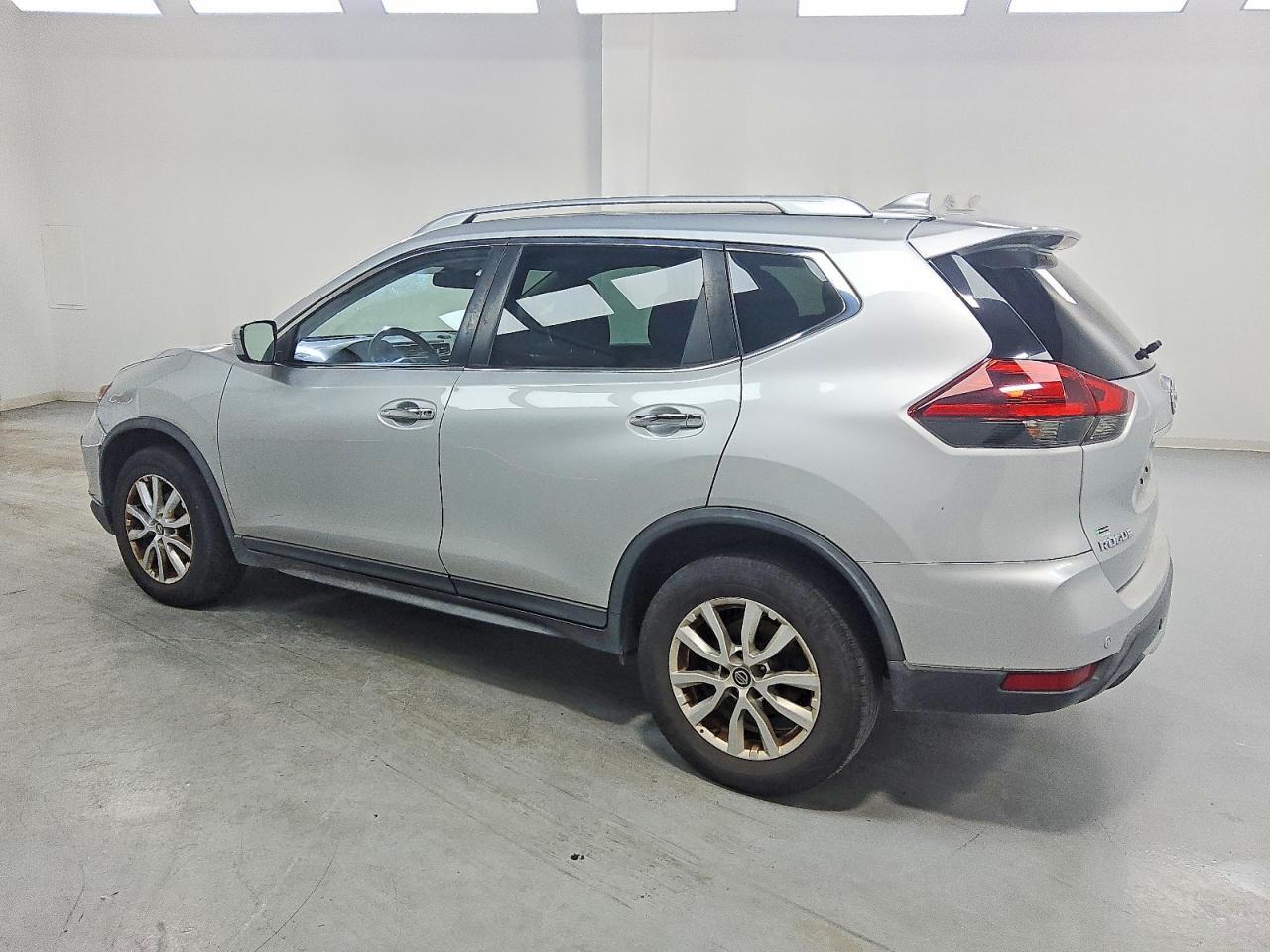 2019 NISSAN ROGUE