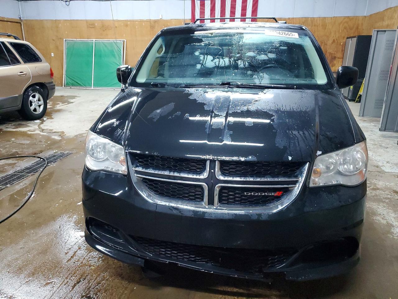 2013 DODGE GRAND CARAVAN