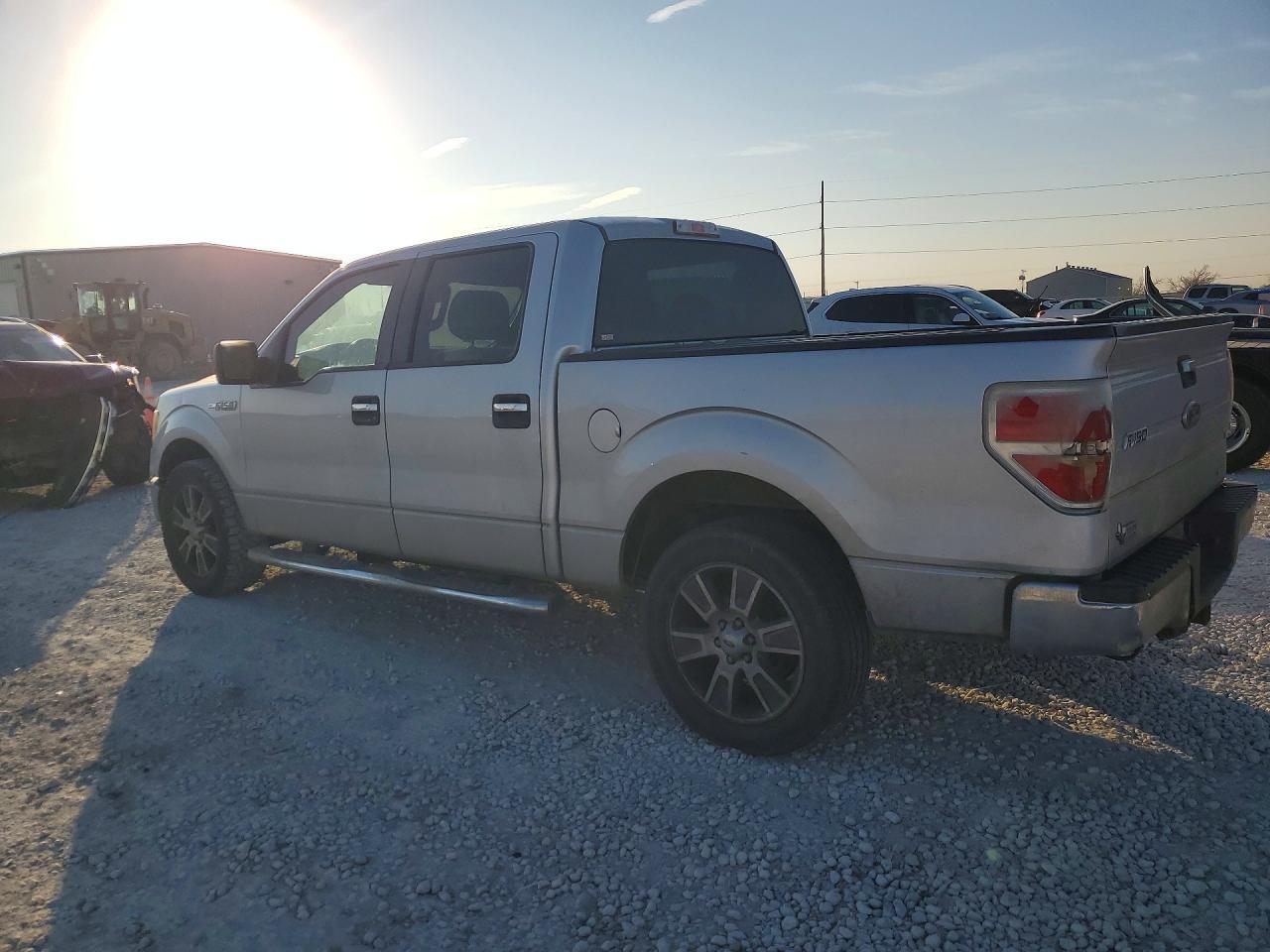 2012 FORD F-150