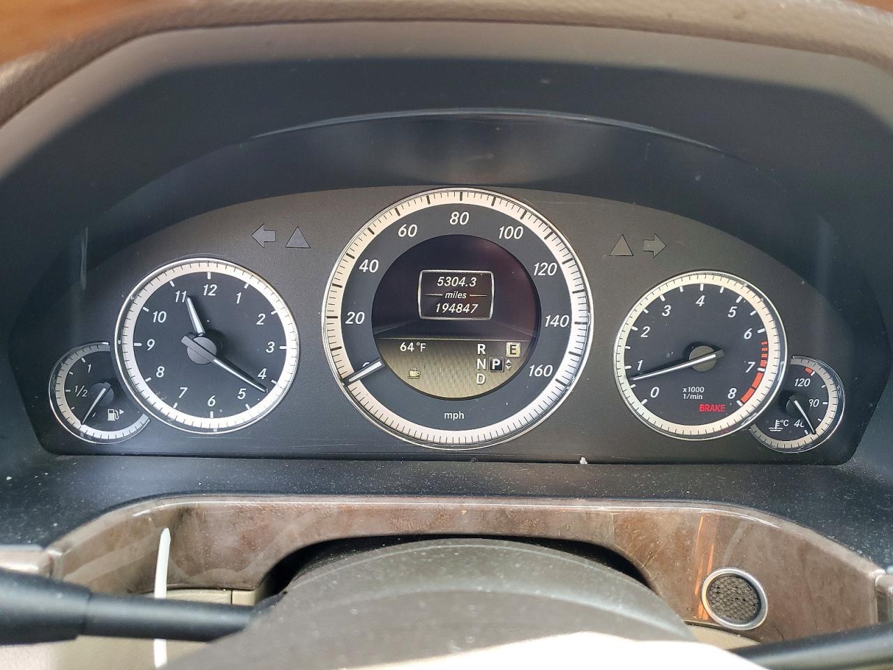 2012 MERCEDES-BENZ E-Class