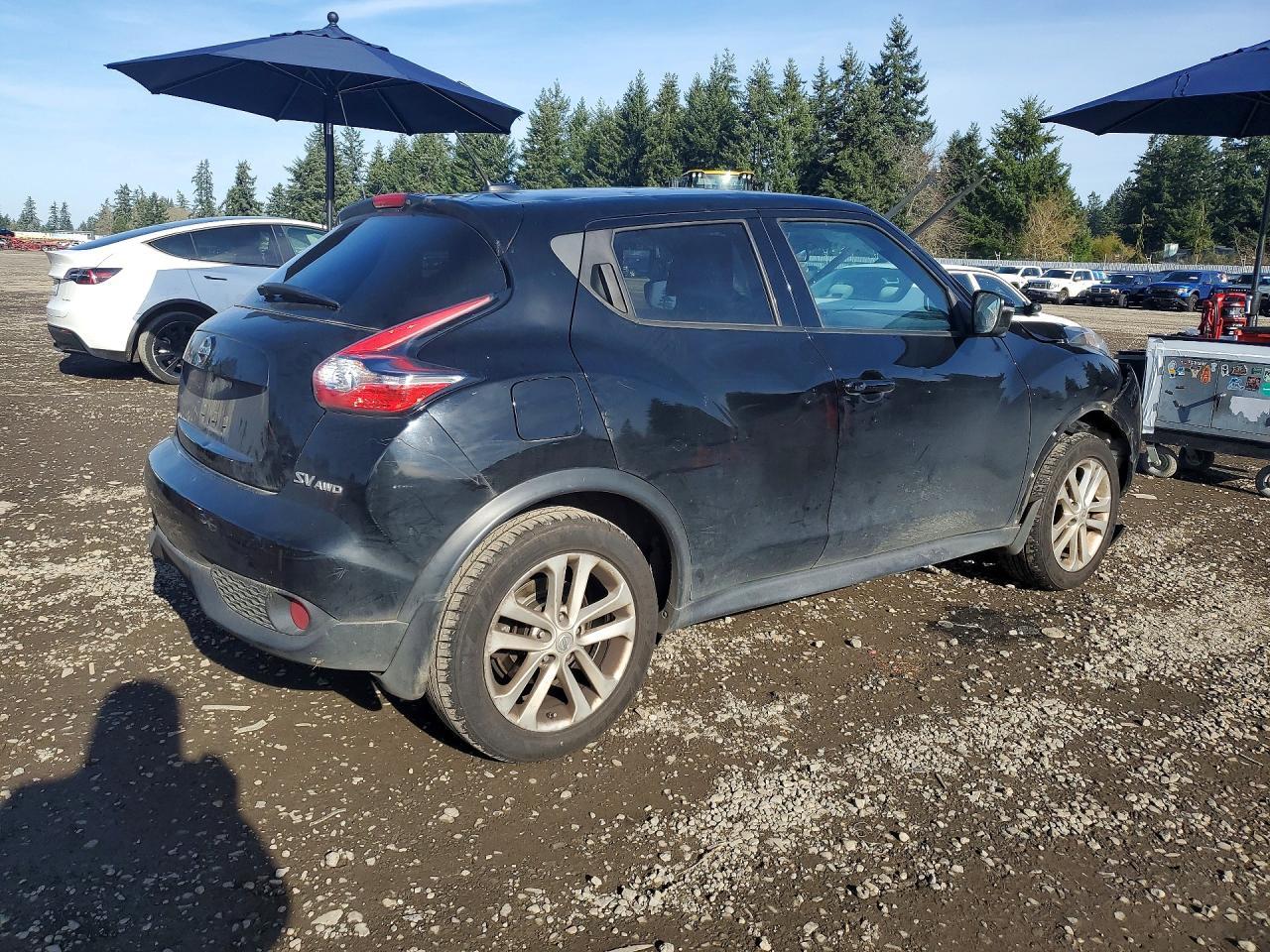2016 NISSAN Juke