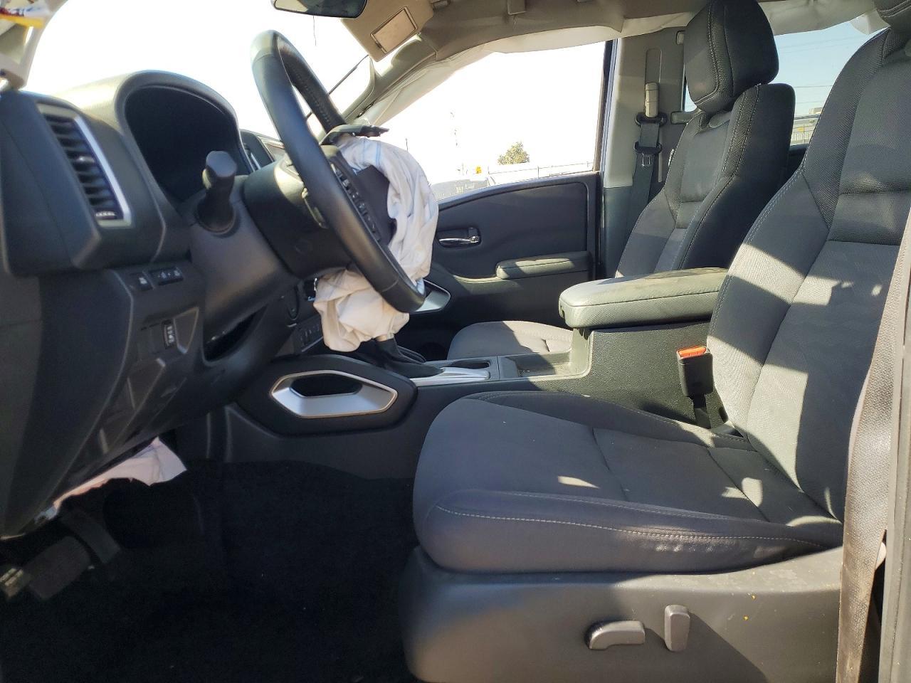 2023 NISSAN Frontier