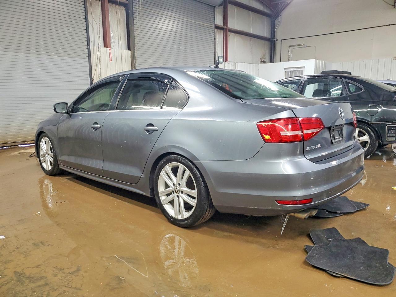 2015 VOLKSWAGEN JETTA