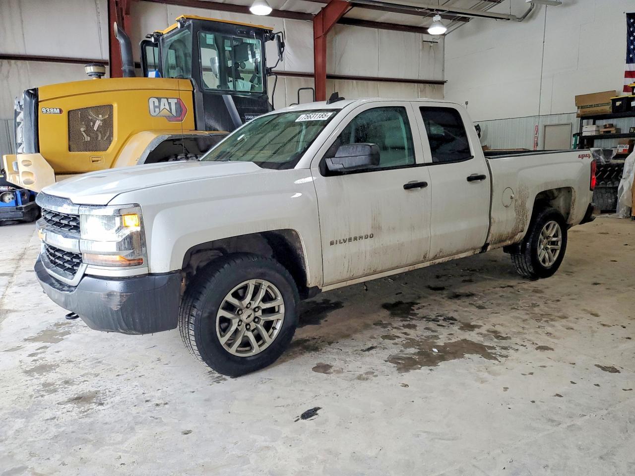 2018 CHEVROLET Silverado