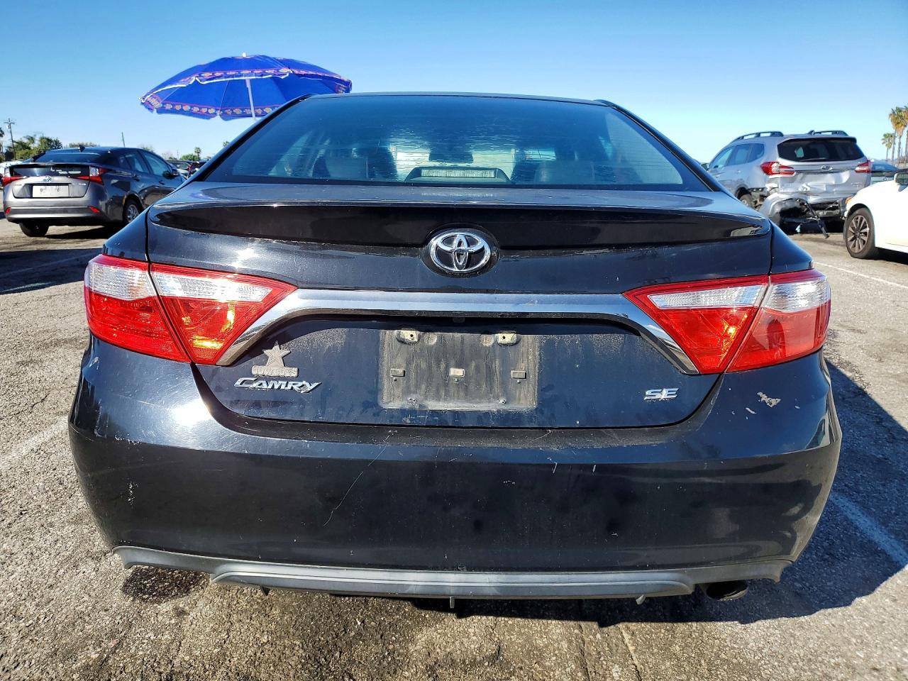 2016 TOYOTA CAMRY