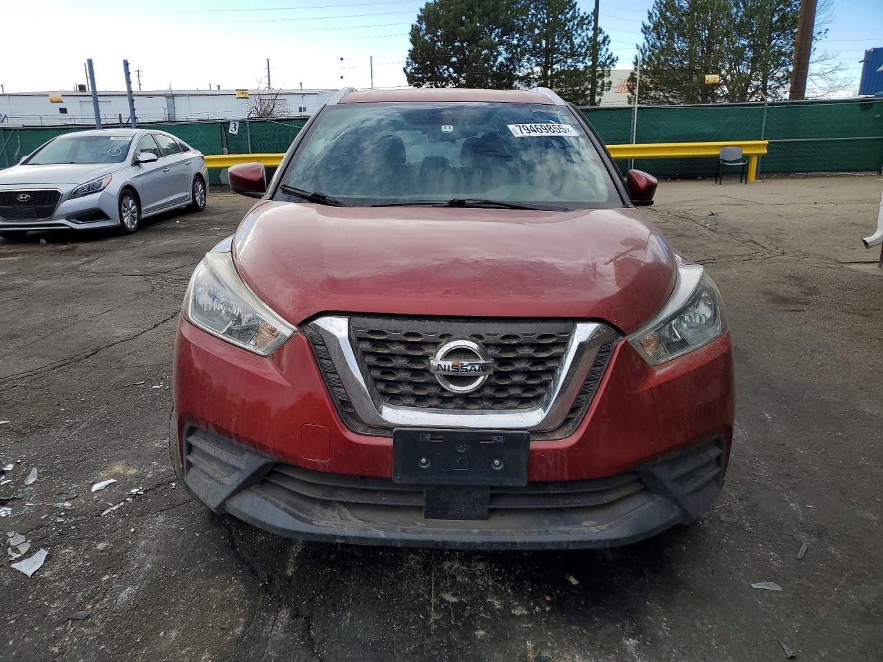 2020 NISSAN KICKS