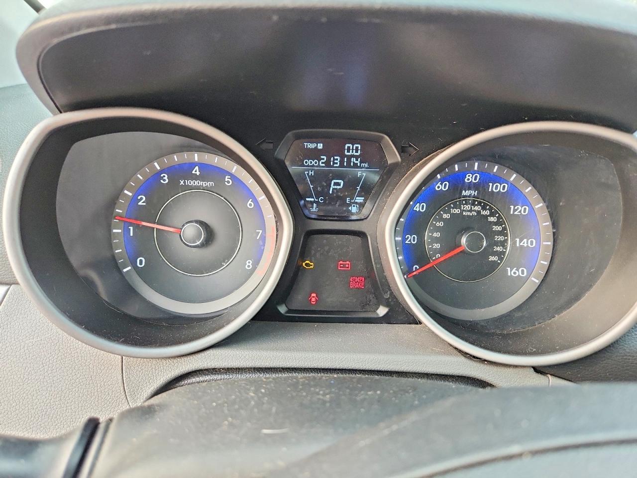 2012 HYUNDAI ELANTRA