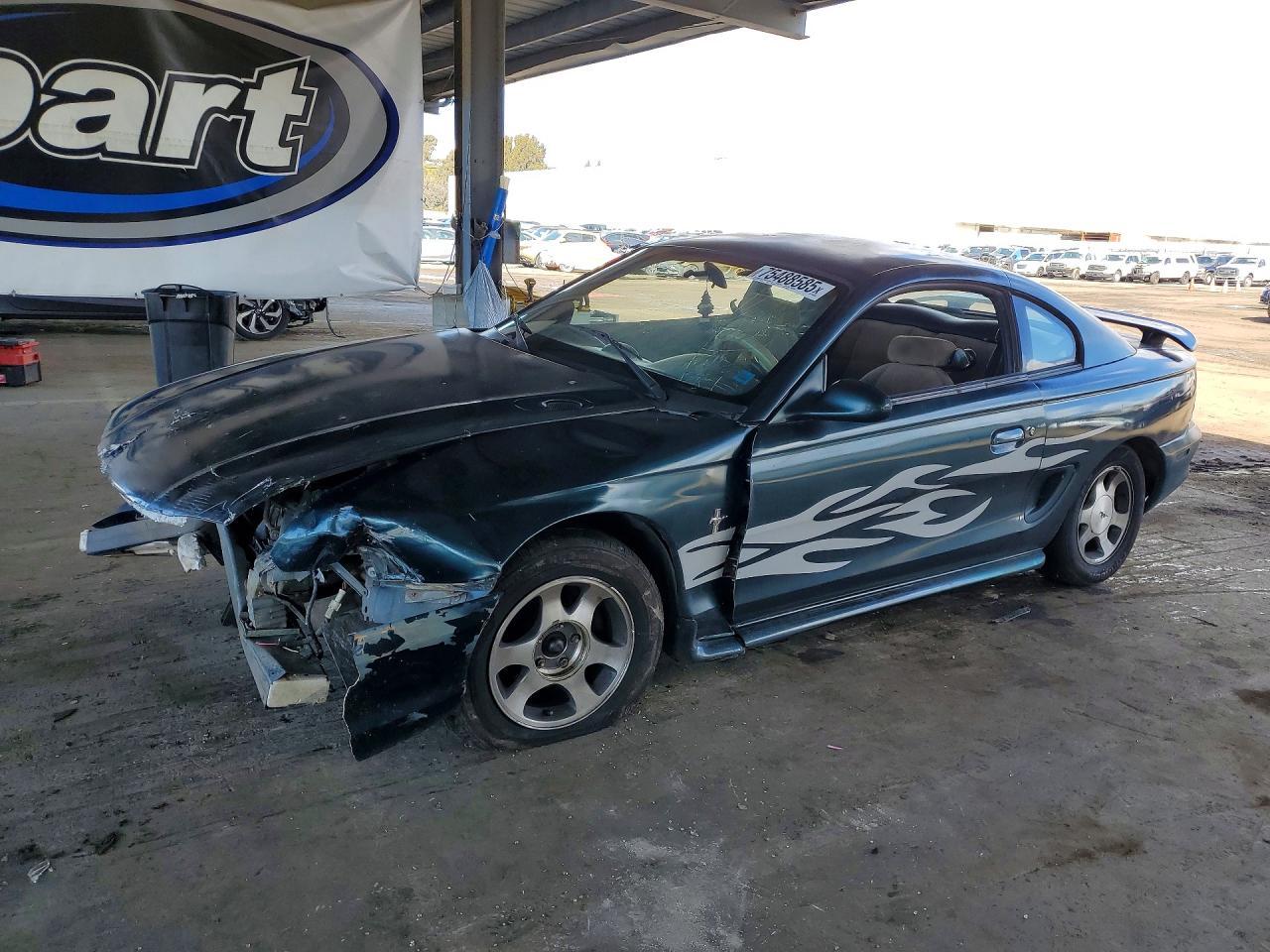 1995 FORD MUSTANG