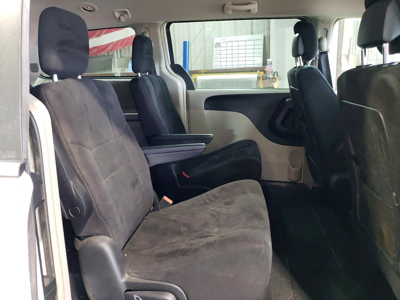 2011 DODGE GRAND CARAVAN