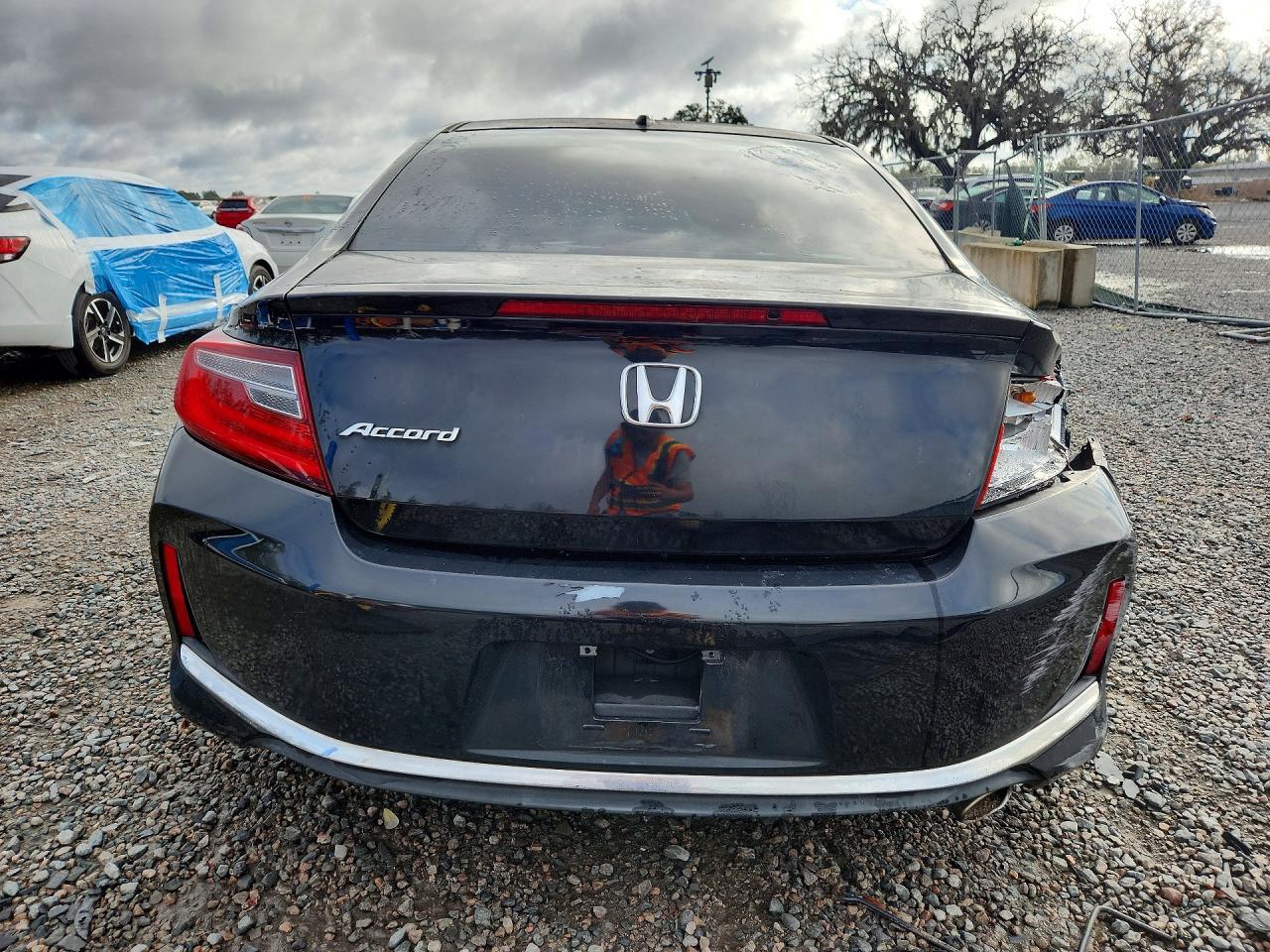 2016 HONDA ACCORD