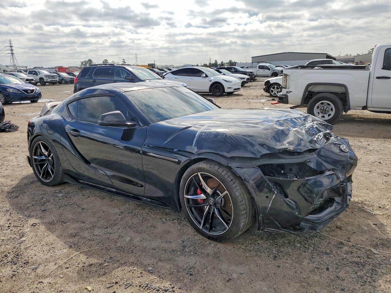 2022 TOYOTA Supra