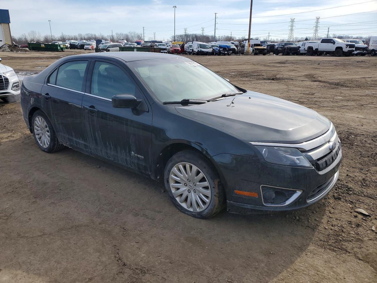2010 FORD FUSION