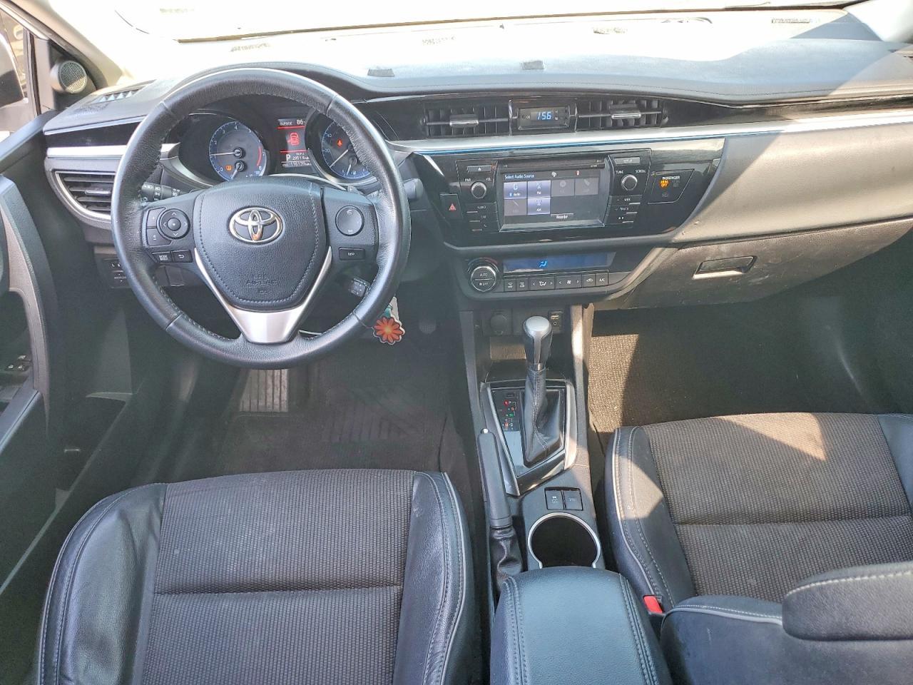 2015 TOYOTA COROLLA