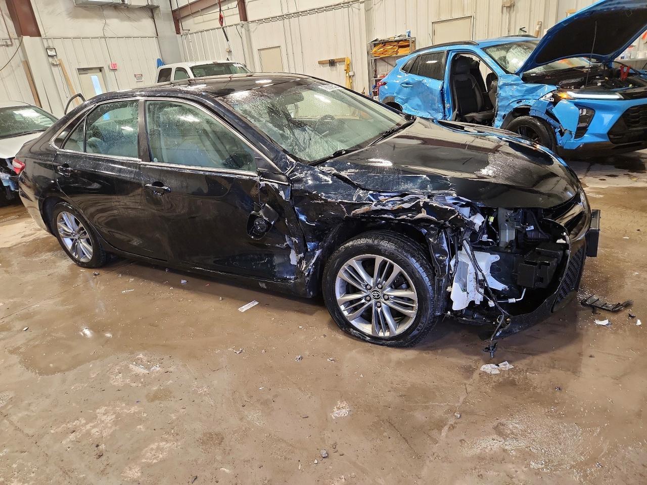 2015 TOYOTA CAMRY