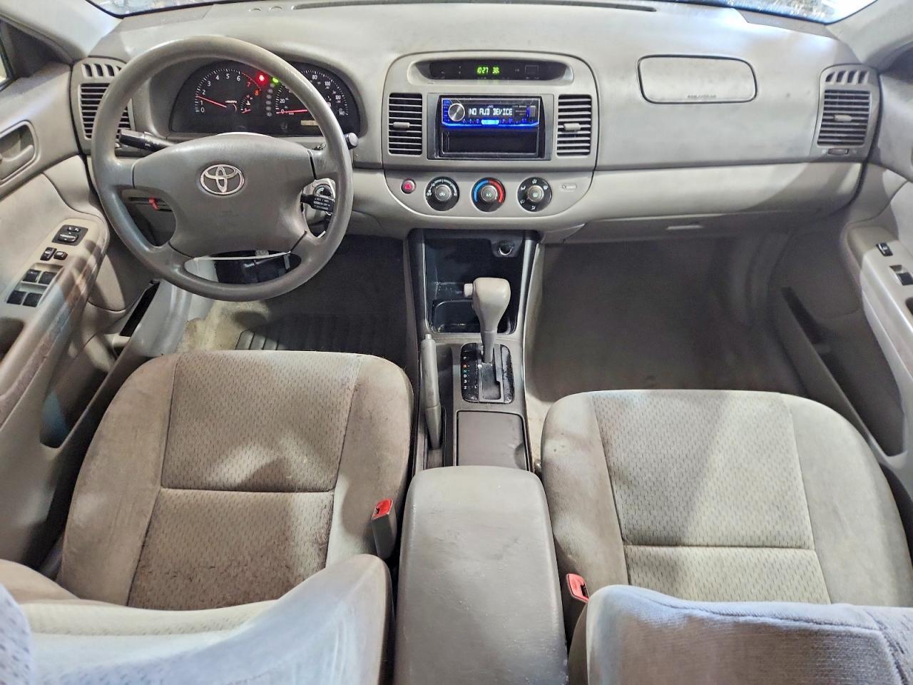 2004 TOYOTA CAMRY