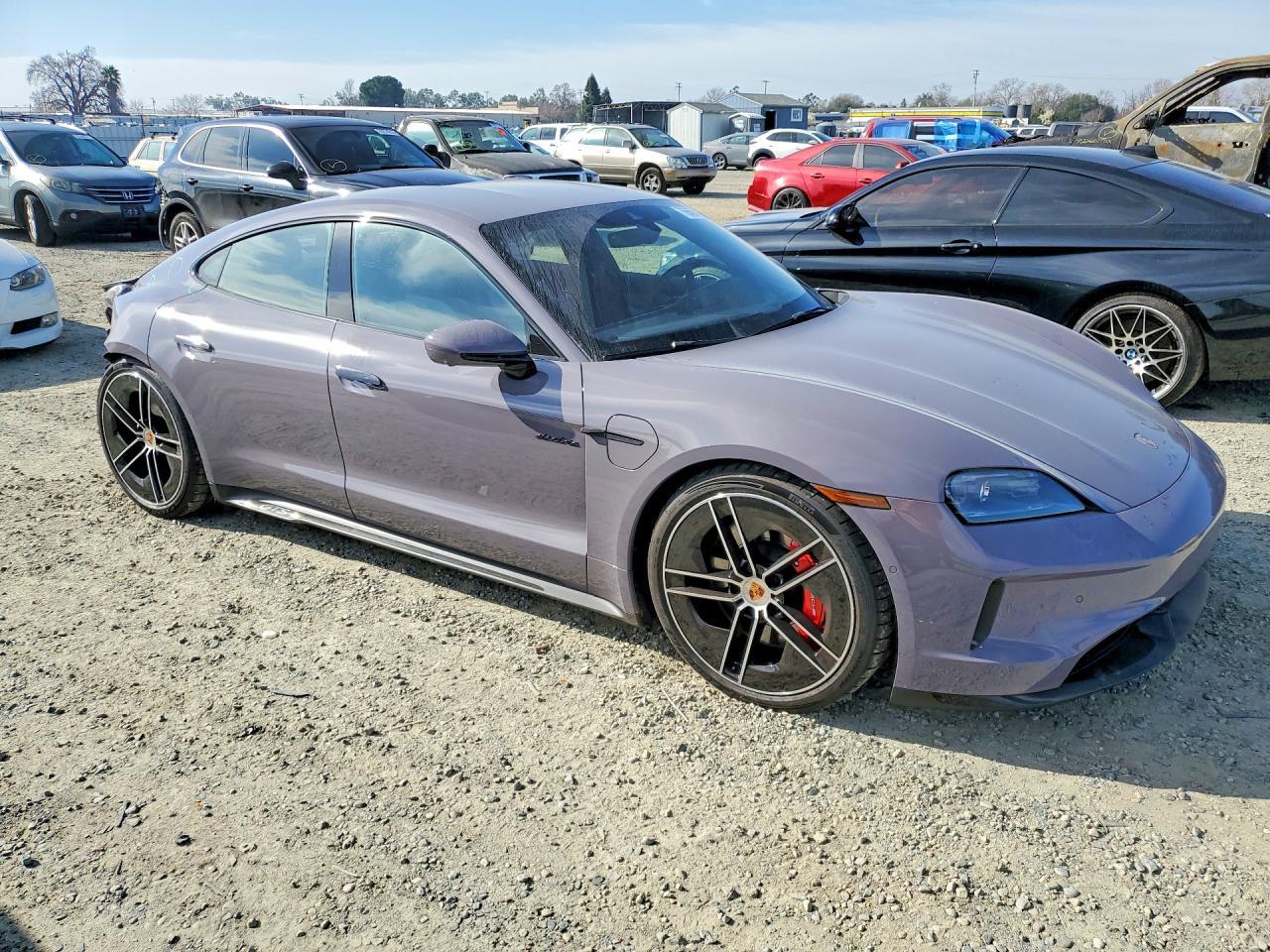 2026 PORSCHE Taycan