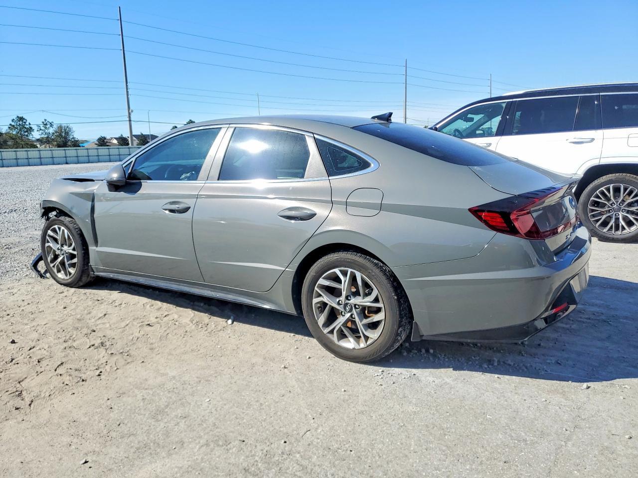 2023 HYUNDAI SONATA
