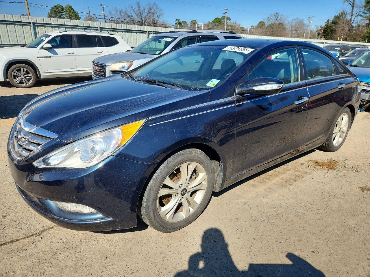 2011 HYUNDAI SONATA
